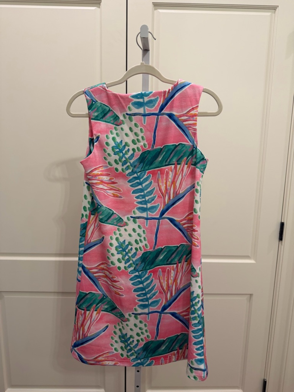 Top it Off SLEEVELESS SHEATH
DRESS | PRINTED STATEMENT DRESS - Picture 5 of 5